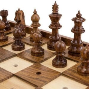 Jeu d'échecs pour personnes malvoyant(e)s